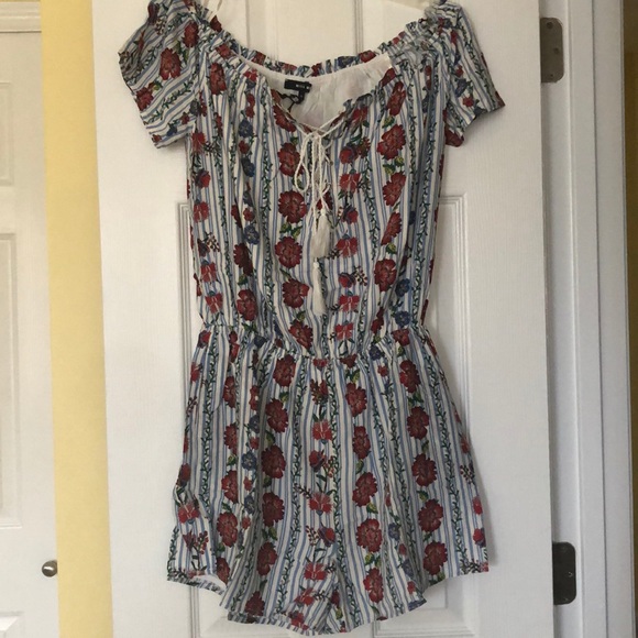 Miss Me Blue Floral OTS Romper - Picture 3 of 7